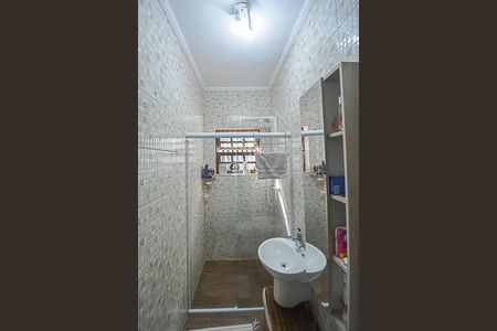 Casa à venda com 224m², 2 quartos e 3 vagas Casa à venda com 224m², 2 quartos e 3 vagasBanheiro