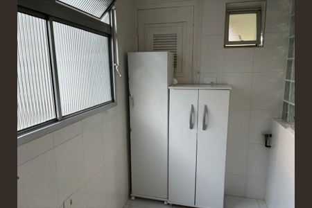 Apartamento à venda com 64m², 2 quartos e 1 vaga
