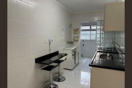 Apartamento à venda com 64m², 2 quartos e 1 vaga