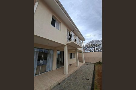 Casa à venda com 217m², 4 quartos e 2 vagas Casa à venda com 217m², 4 quartos e 2 vagasFoto 23