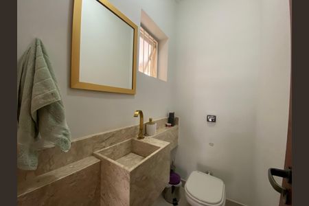 Casa à venda com 217m², 4 quartos e 2 vagas Casa à venda com 217m², 4 quartos e 2 vagasFoto 42