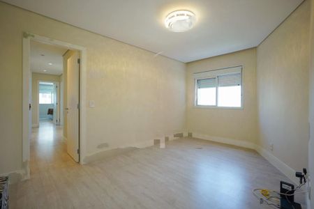 Apartamento à venda com 246m², 4 quartos e 4 vagas