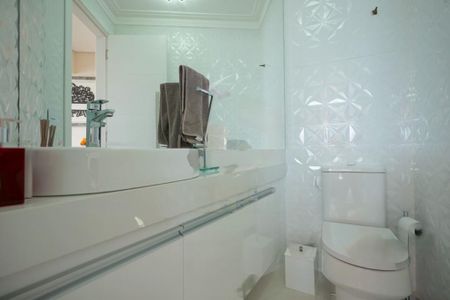 Apartamento à venda com 246m², 4 quartos e 4 vagas