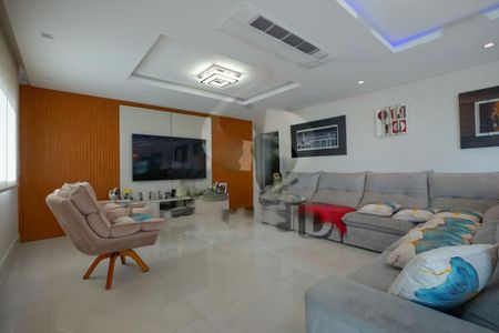 Apartamento à venda com 4 quartos, 246m² em Vila Sofia, São Paulo