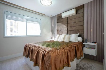 Apartamento à venda com 246m², 4 quartos e 4 vagas