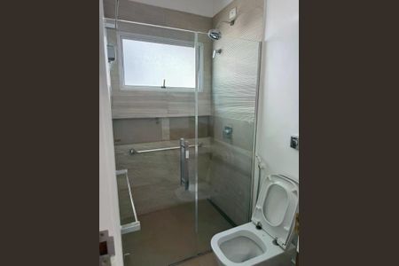 Casa à venda com 325m², 3 quartos e 4 vagas