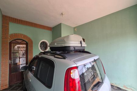 Casa à venda com 140m², 4 quartos e 1 vaga Casa à venda com 140m², 4 quartos e 1 vagaGaragem