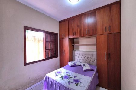 Casa à venda com 140m², 4 quartos e 1 vaga Casa à venda com 140m², 4 quartos e 1 vagaQuarto 4 - Suíte
