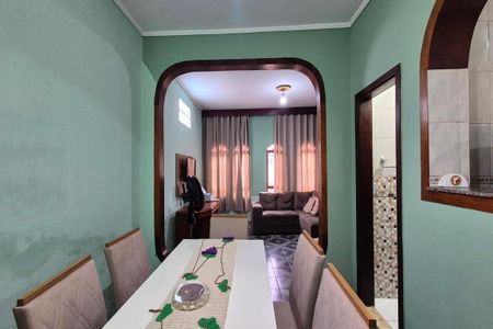 Casa à venda com 140m², 4 quartos e 1 vaga Casa à venda com 140m², 4 quartos e 1 vagaSala de Jantar
