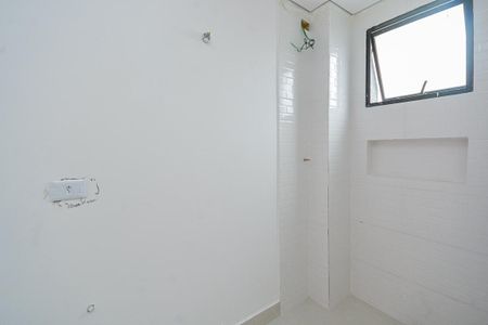 Banheiro de apartamento à venda com 1 quarto, 24m² em Vila Gea, São Paulo