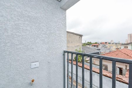 Apartamento à venda com 24m², 1 quarto e sem vaga Apartamento à venda com 24m², 1 quarto e sem vagaSacada