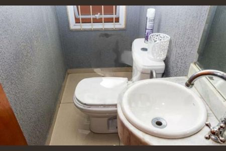 Casa à venda com 3 quartos, 142m² em Campo Grande, São Paulo