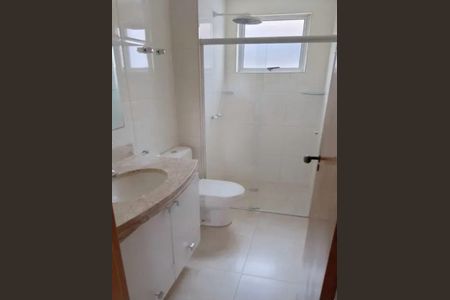 Apartamento para alugar com 130m², 4 quartos e 2 vagas Apartamento para alugar com 130m², 4 quartos e 2 vagasBanheiro