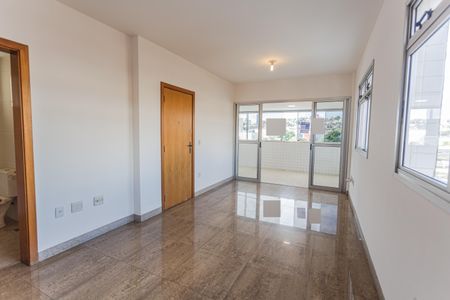 Apartamento para alugar com 130m², 4 quartos e 2 vagas Apartamento para alugar com 130m², 4 quartos e 2 vagasSala