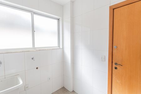 Apartamento para alugar com 130m², 4 quartos e 2 vagas Apartamento para alugar com 130m², 4 quartos e 2 vagasÁrea de Serviço