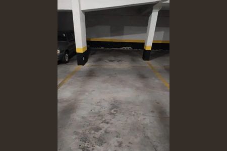 Apartamento para alugar com 130m², 4 quartos e 2 vagas Apartamento para alugar com 130m², 4 quartos e 2 vagasGaragem
