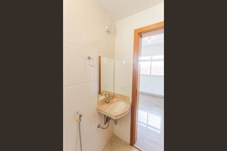 Apartamento para alugar com 130m², 4 quartos e 2 vagas Apartamento para alugar com 130m², 4 quartos e 2 vagasLavabo na Sala