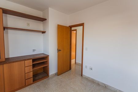 Apartamento para alugar com 130m², 4 quartos e 2 vagas Apartamento para alugar com 130m², 4 quartos e 2 vagasQuarto 3