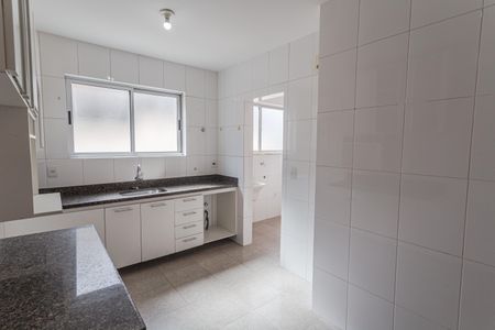 Apartamento para alugar com 130m², 4 quartos e 2 vagas Apartamento para alugar com 130m², 4 quartos e 2 vagasCozinha