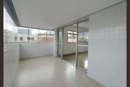 Apartamento para alugar com 130m², 4 quartos e 2 vagas Apartamento para alugar com 130m², 4 quartos e 2 vagasSala