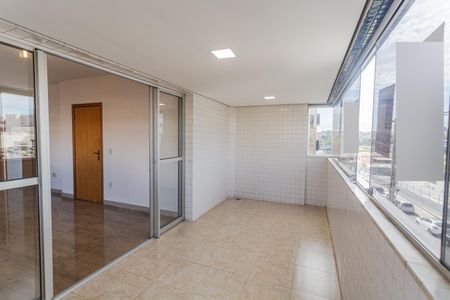 Varanda da Sala de apartamento para alugar com 4 quartos, 130m² em Palmares, Juiz de Fora