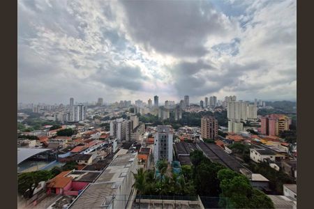Apartamento à venda com 74m², 2 quartos e 1 vaga
