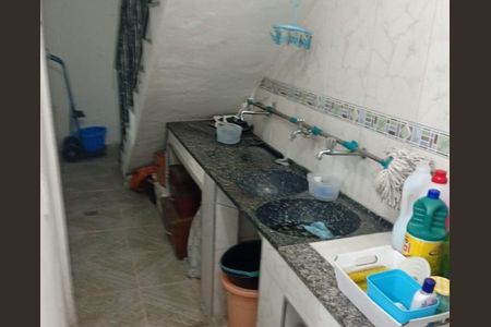 Casa para alugar com 100m², 2 quartos e 1 vaga