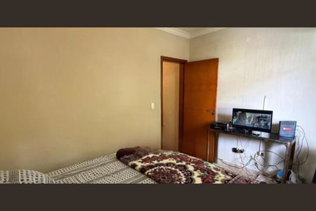 Casa à venda com 3 quartos, 114m² em Campo Grande, São Paulo