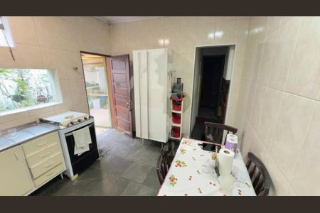 Casa à venda com 85m², 2 quartos e 2 vagas