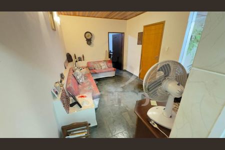 Casa à venda com 85m², 2 quartos e 2 vagas