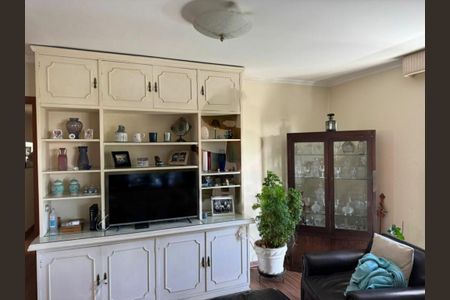 Apartamento à venda com 160m², 3 quartos e 1 vaga