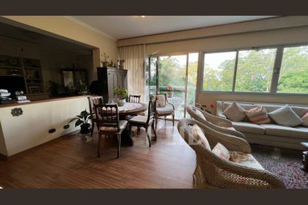 Apartamento à venda com 160m², 3 quartos e 1 vaga
