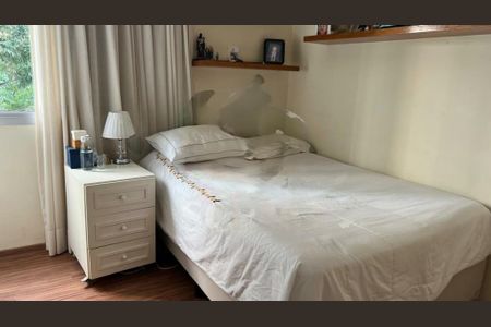 Apartamento à venda com 160m², 3 quartos e 1 vaga