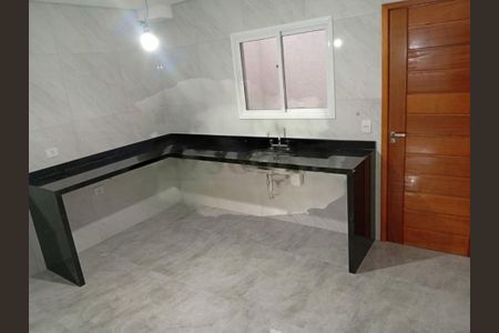 Casa à venda com 3 quartos, 106m² em Jardim Alzira, São Paulo