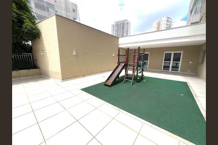 Apartamento à venda com 64m², 2 quartos e 1 vaga