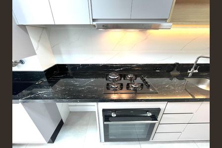 Apartamento à venda com 64m², 2 quartos e 1 vaga