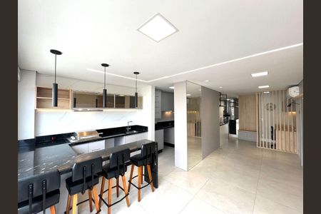 Apartamento à venda com 64m², 2 quartos e 1 vaga