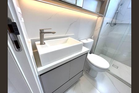 Apartamento à venda com 64m², 2 quartos e 1 vaga