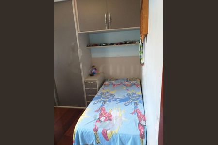 Casa à venda com 3 quartos, 180m² em Vila Marari, São Paulo