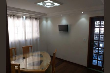 Casa à venda com 3 quartos, 180m² em Vila Marari, São Paulo