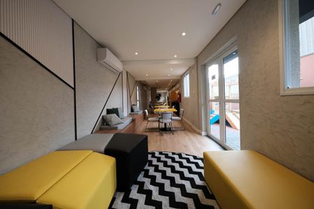 Apartamento para alugar com 39m², 2 quartos e sem vagaÁrea comum