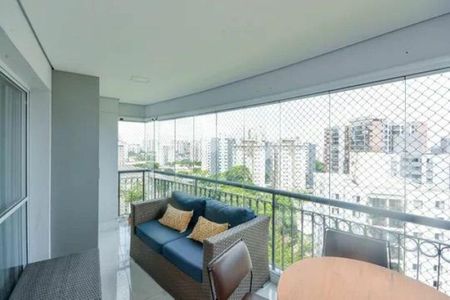 Apartamento à venda com 120m², 3 quartos e 2 vagas