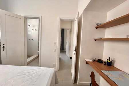 Apartamento para alugar com 316m², 4 quartos e 1 vaga Apartamento para alugar com 316m², 4 quartos e 1 vagaQuarto de Serviço 1