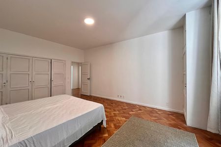 Apartamento para alugar com 316m², 4 quartos e 1 vaga Apartamento para alugar com 316m², 4 quartos e 1 vagaQuarto 1
