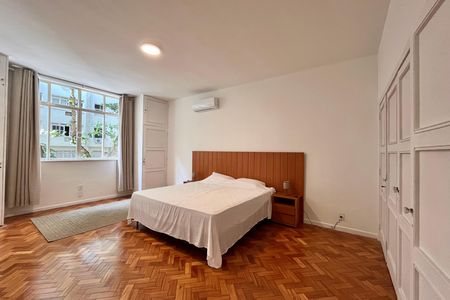 Apartamento para alugar com 316m², 4 quartos e 1 vaga Apartamento para alugar com 316m², 4 quartos e 1 vagaQuarto 1