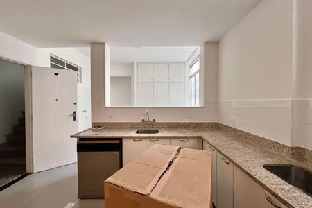 Apartamento para alugar com 316m², 4 quartos e 1 vaga Apartamento para alugar com 316m², 4 quartos e 1 vagaCozinha