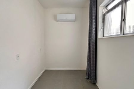 Apartamento para alugar com 316m², 4 quartos e 1 vaga Apartamento para alugar com 316m², 4 quartos e 1 vagaQuarto de Serviço 2