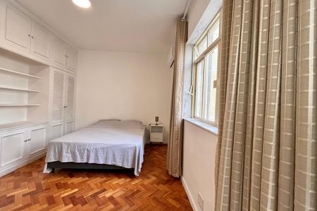Apartamento para alugar com 316m², 4 quartos e 1 vaga Apartamento para alugar com 316m², 4 quartos e 1 vagaQuarto 3