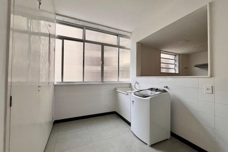Apartamento para alugar com 316m², 4 quartos e 1 vaga Apartamento para alugar com 316m², 4 quartos e 1 vagaÁrea de Serviço
