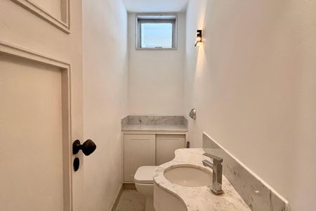 Apartamento para alugar com 316m², 4 quartos e 1 vaga Apartamento para alugar com 316m², 4 quartos e 1 vagaLavabo